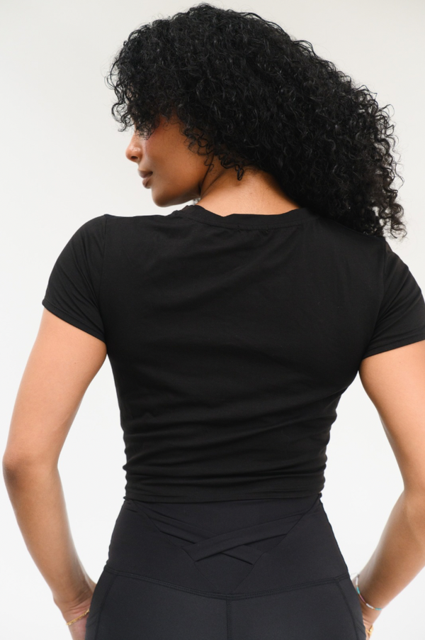 Mandi Tee in Raven