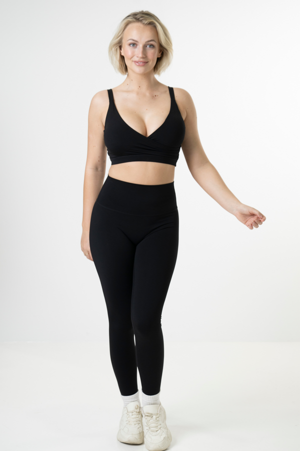 Natalie Set in Raven